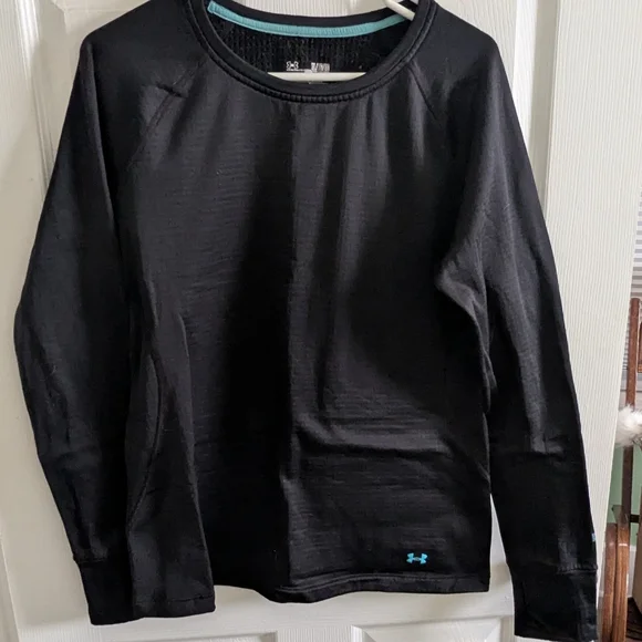 Under Armour Black Long Sleeve Shirt - Picture 1 of 5